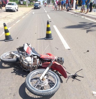 Acidente causa morte de motociclista em Floriano.